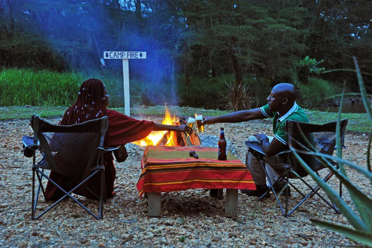Bullbush River Camp Kihihi Eksteriør billede